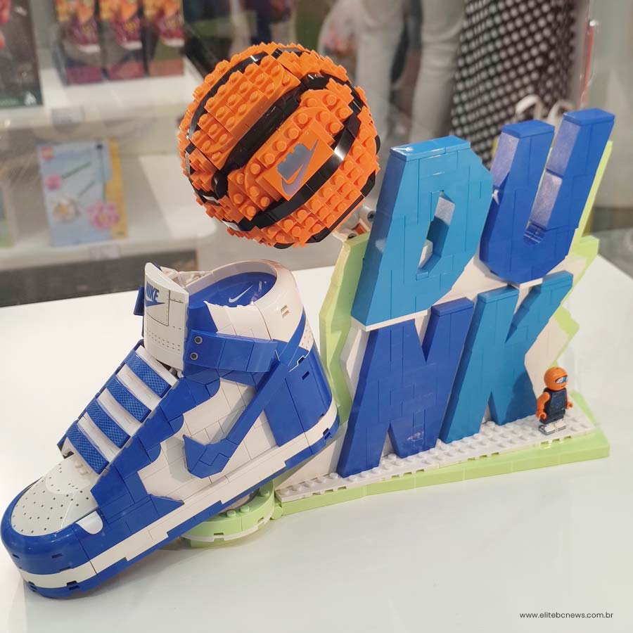 bola de basquete Nike em Lego