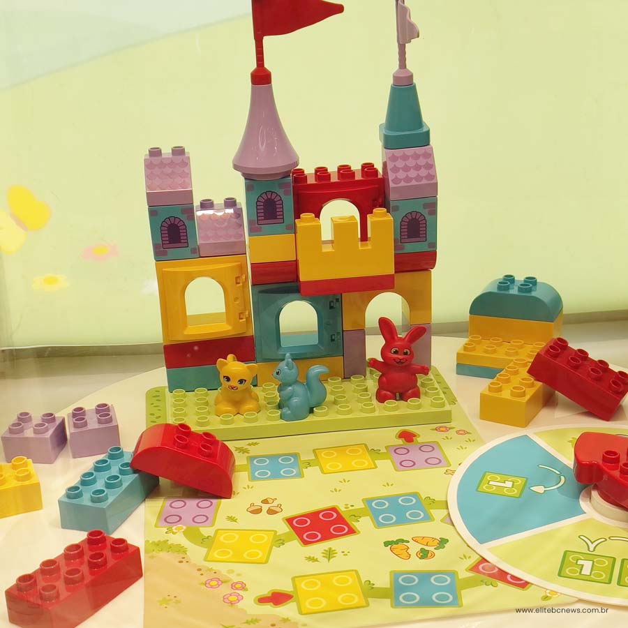 castelo de hopsy lego