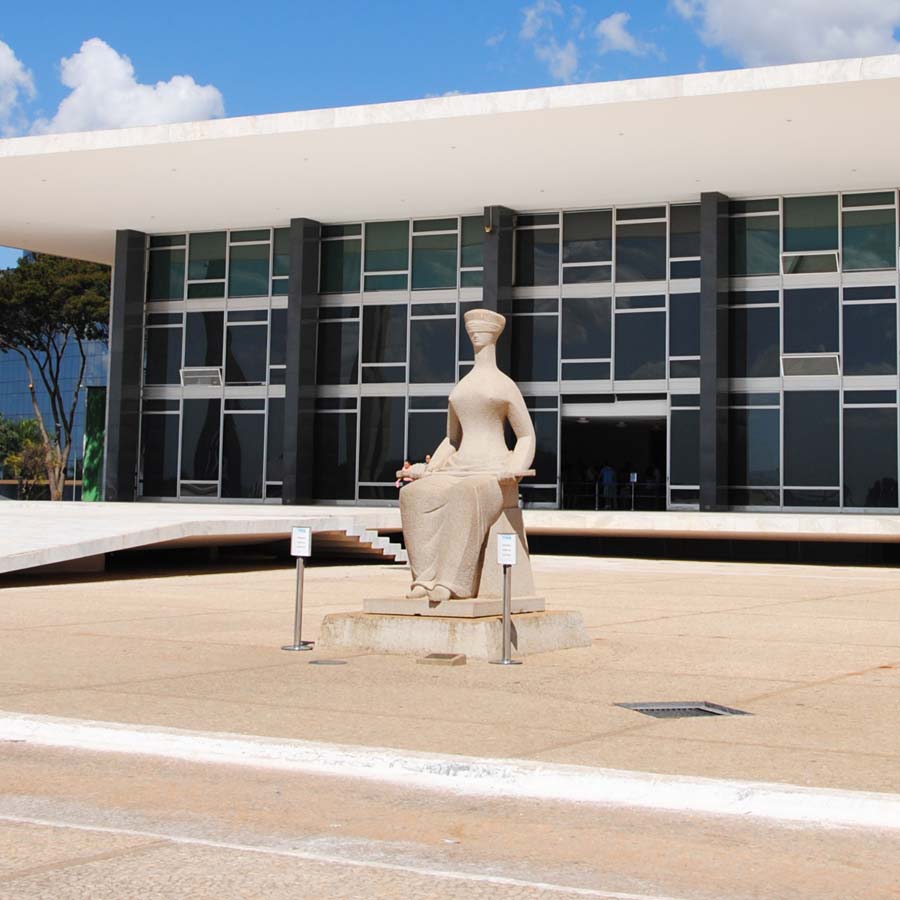 Diferença entre a Primeira e a Segunda Turma do STF