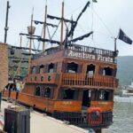 Passeio de barco pirata em balneário camboriú