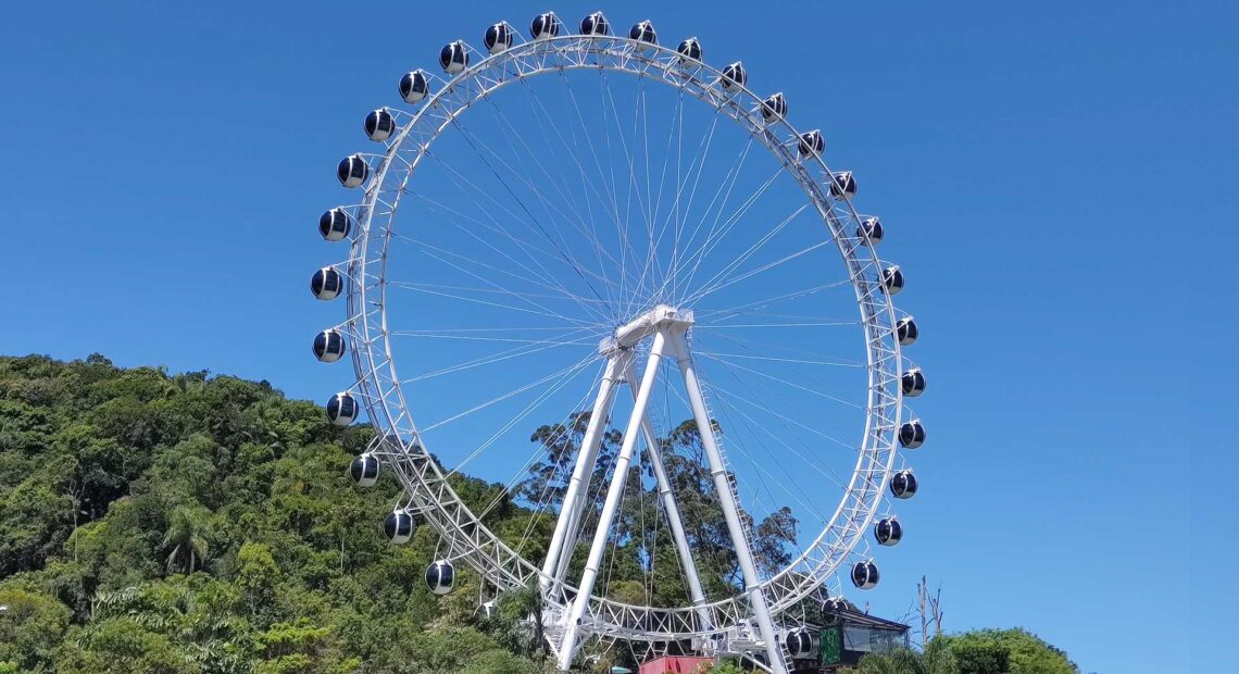 Roda gigante em Balneário Camboriú