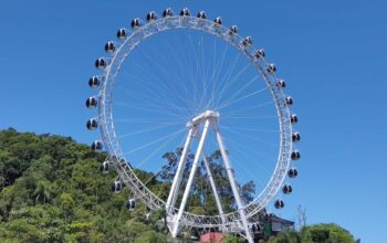 Roda gigante em Balneário Camboriú