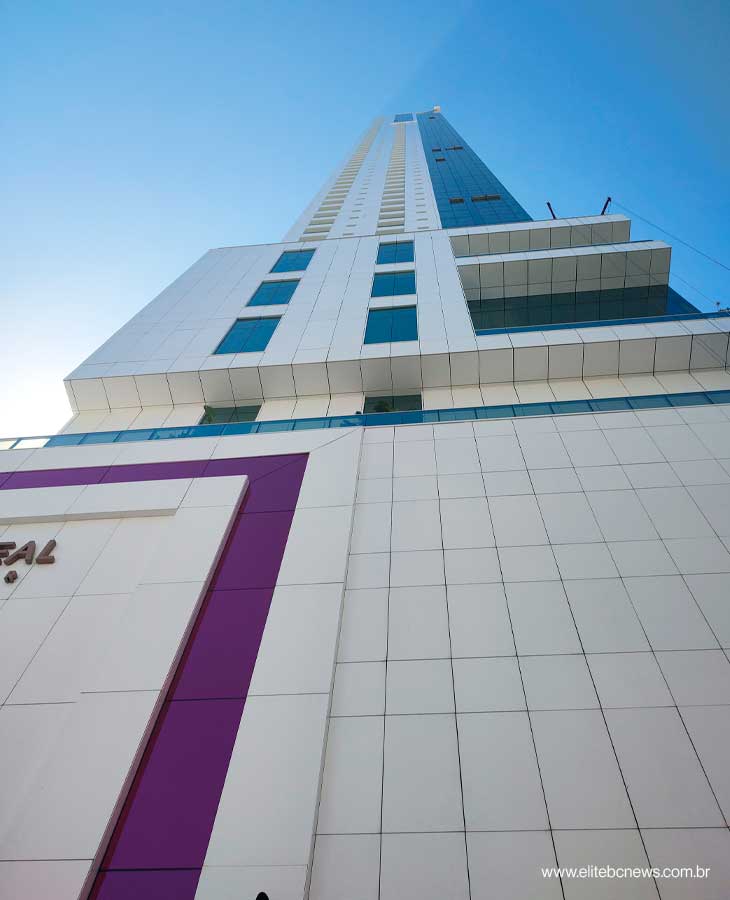Edifício Boreal em BC um dos mais altos e imponentes